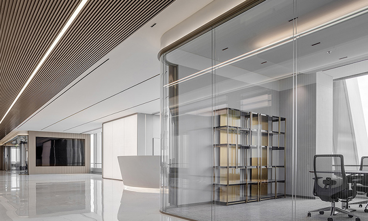 辦公室裝修游擊隊施工與裝修公司施工區別