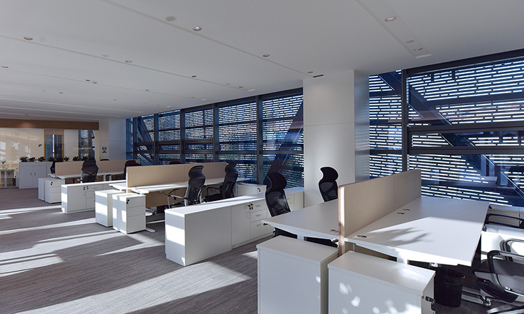 無(wú)隔斷員工辦公區(qū) 無(wú)隔斷員工辦公區(qū)